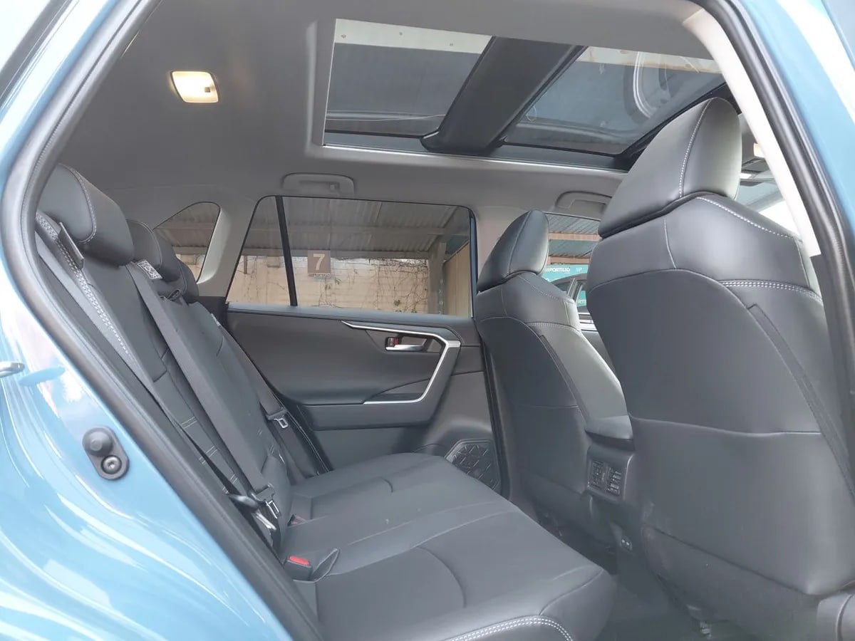 Toyota Rav 4 2.5 Limited Hybrid Hv 4x4 Cvt At 5p año 2026