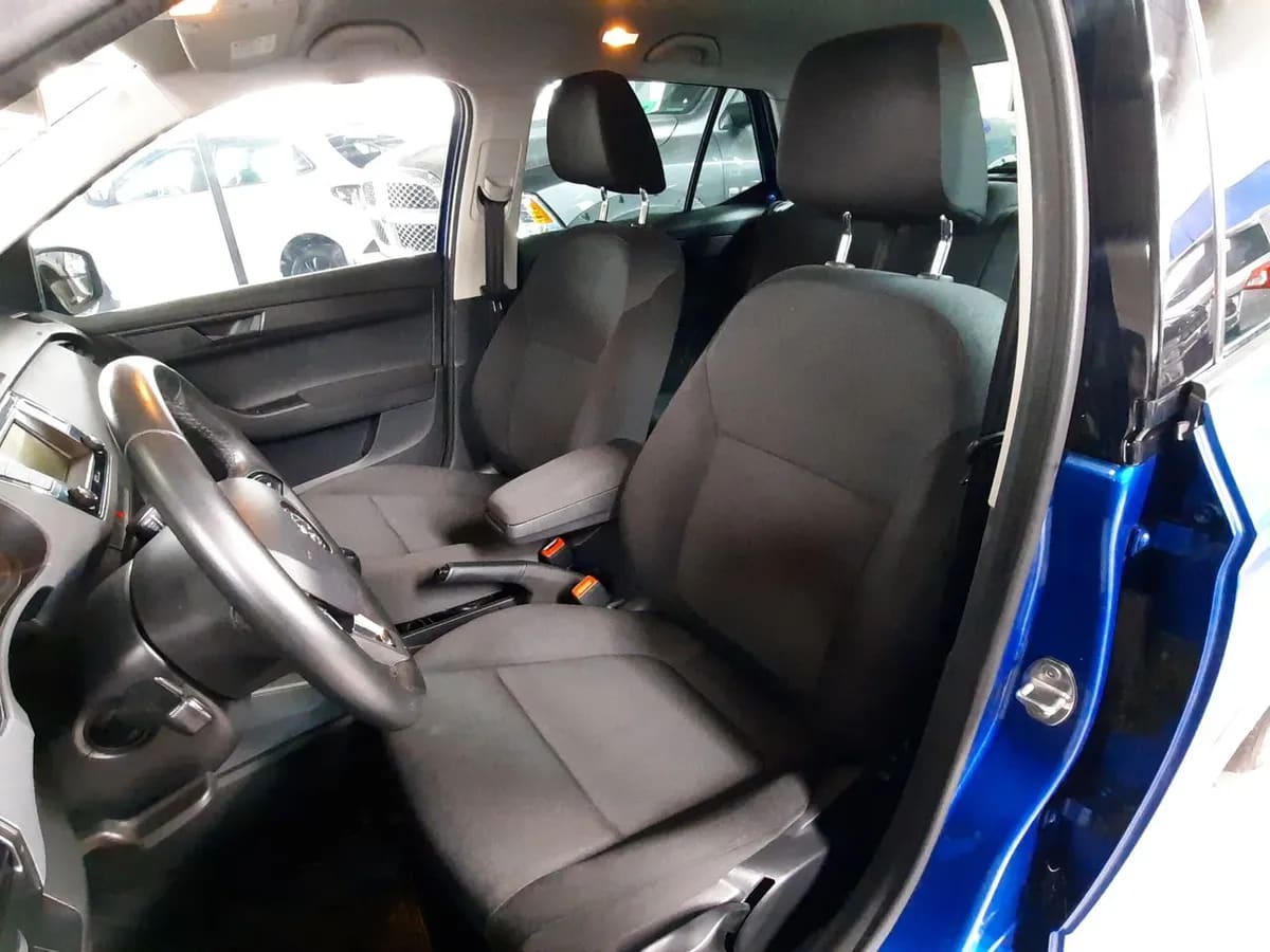 Skoda Fabia 1.0 Active 4x2 Mt 5p año 2019