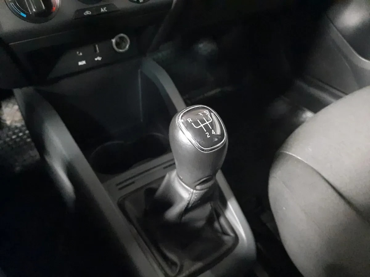 Skoda Fabia 1.0 Active 4x2 Mt 5p año 2019