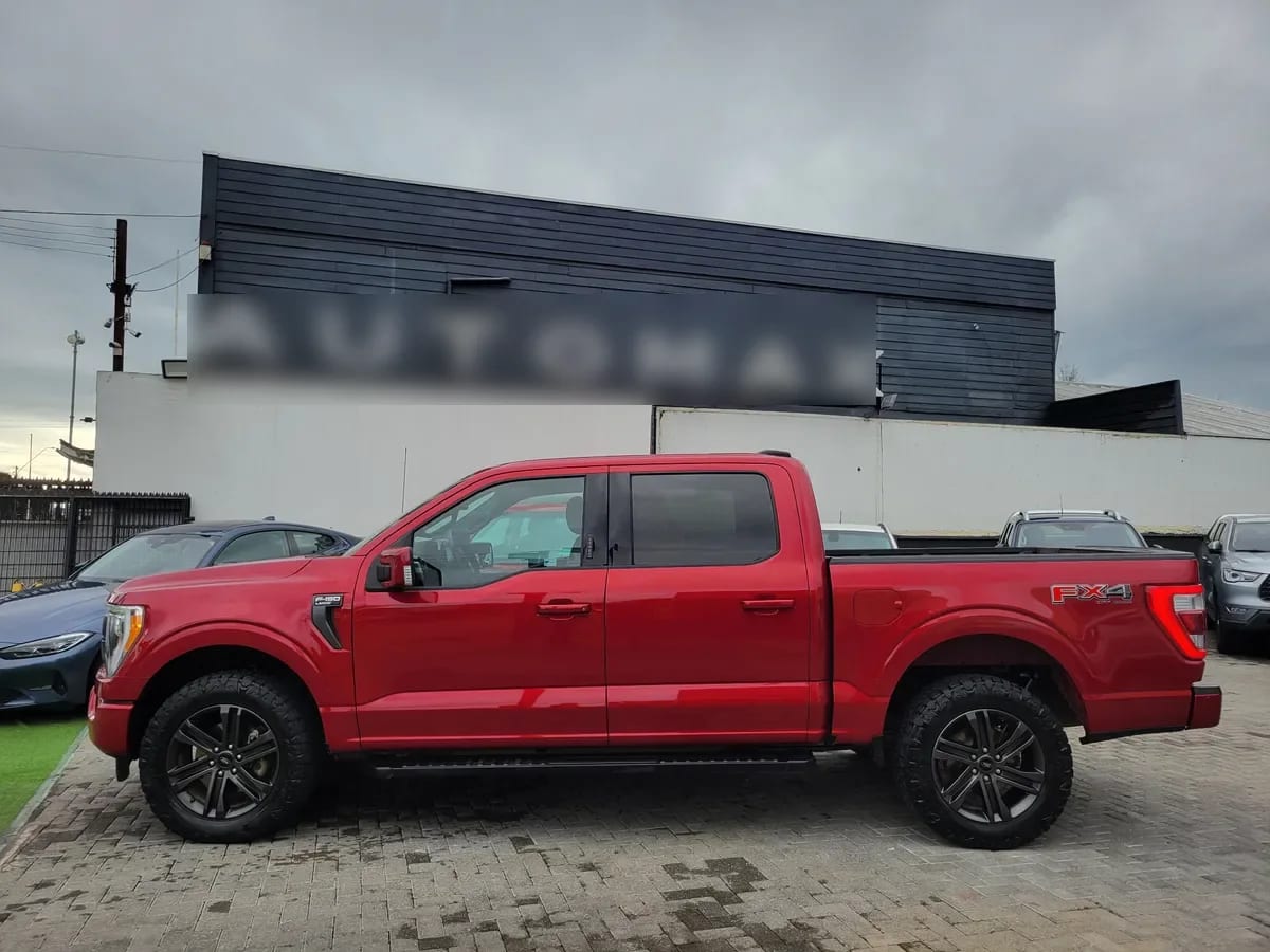 FORD F-150 5.0 Lariat Cc Sport At 4x4 año 2023