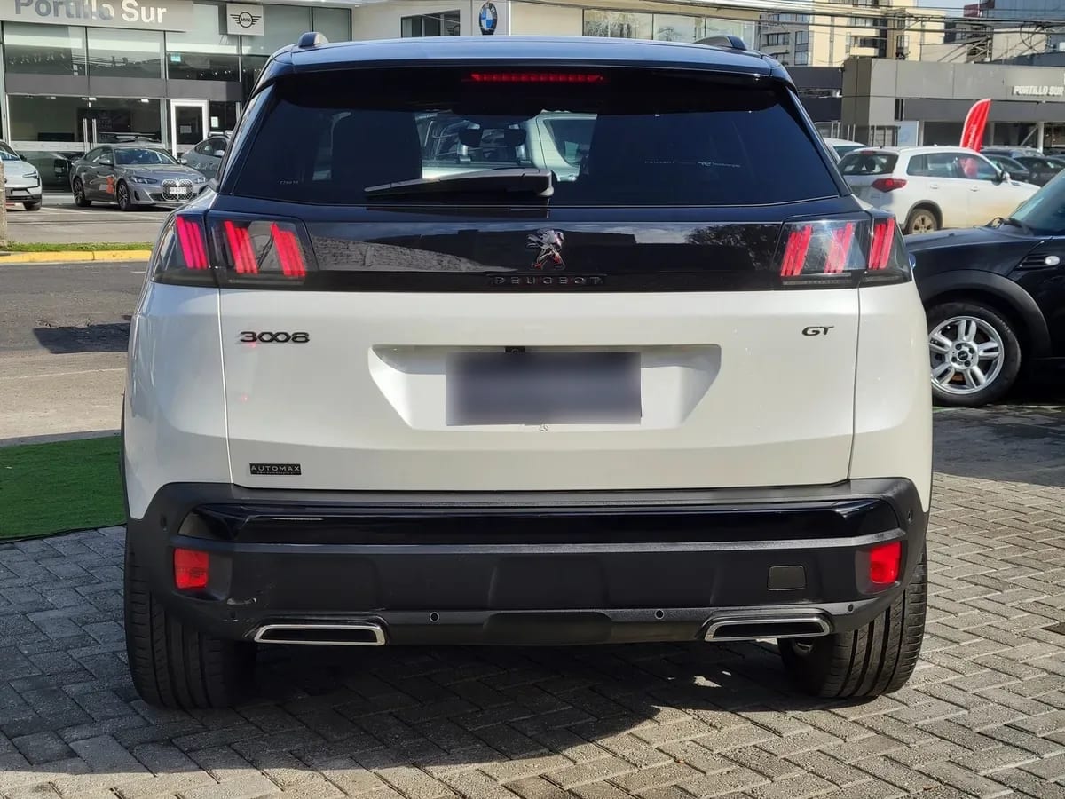 PEUGEOT 3008 1.6 Gt Black Pack Puretech Eat8 At año 2025