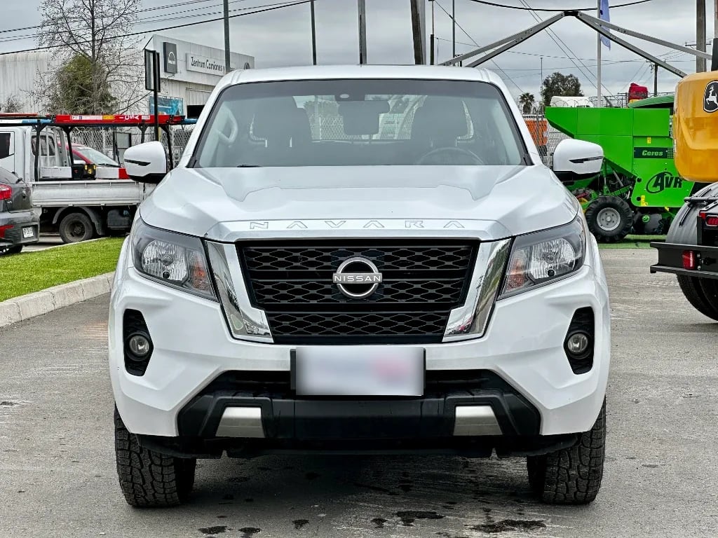 Nissan Navara Navara Dc 4x2 2.3tdi Xe año 2023