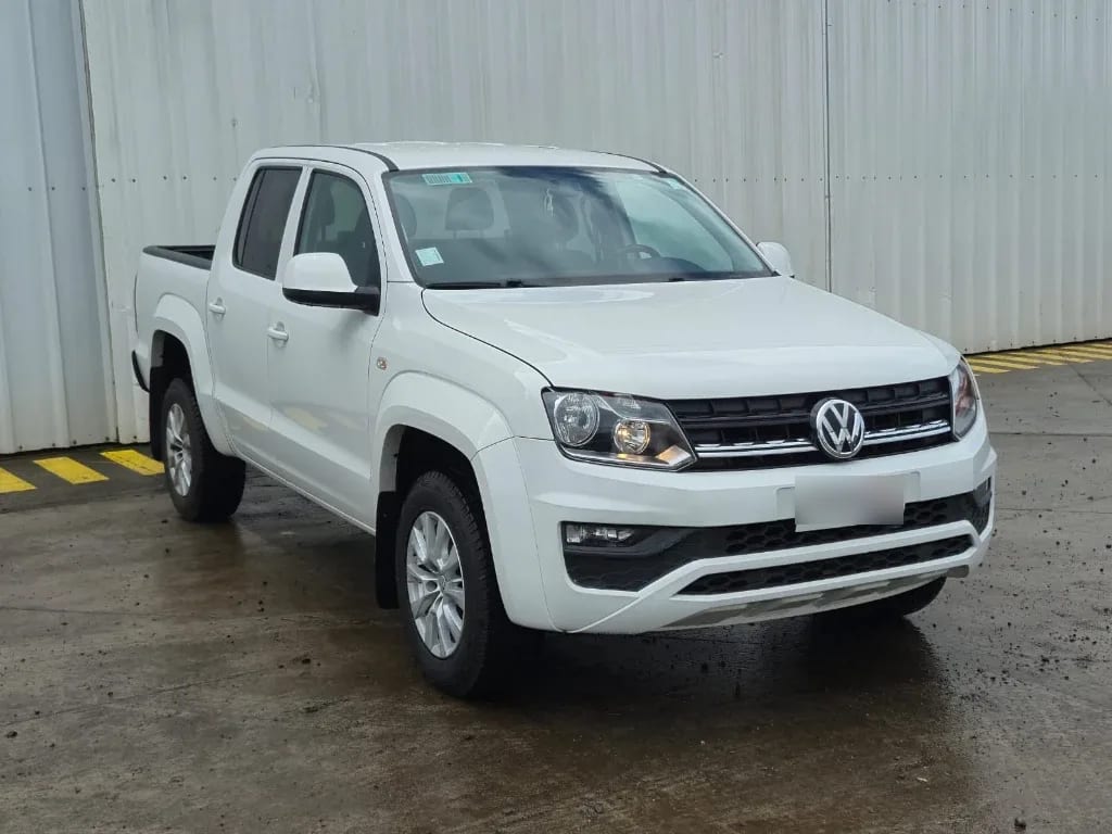 Volkswagen Amarok Dcab Tdi 4x4 Trendline 2.0 año 2023