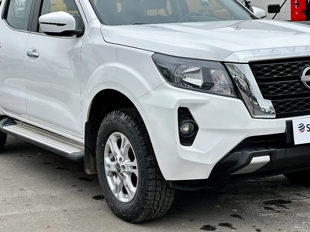 Nissan Navara Navara Dc 4x2 2.3tdi Xe año 2023