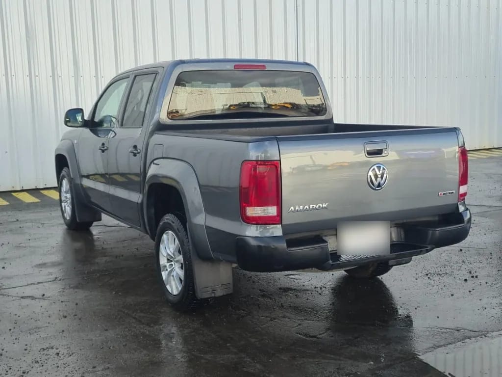Volkswagen Amarok Dcab Tdi 4x4 Trendline 2.0 año 2023
