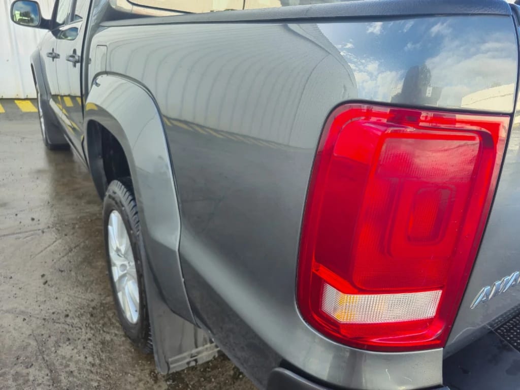 Volkswagen Amarok Dcab Tdi 4x4 Trendline 2.0 año 2023