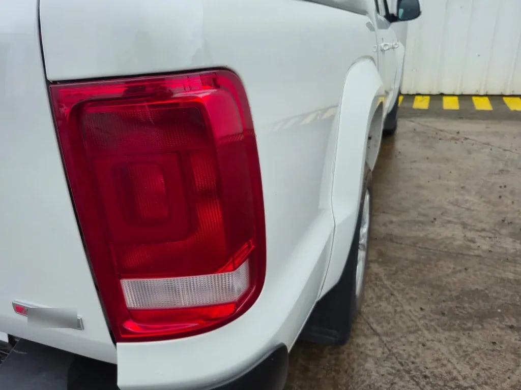 Volkswagen Amarok Dcab Tdi 4x4 Trendline 2.0 año 2023
