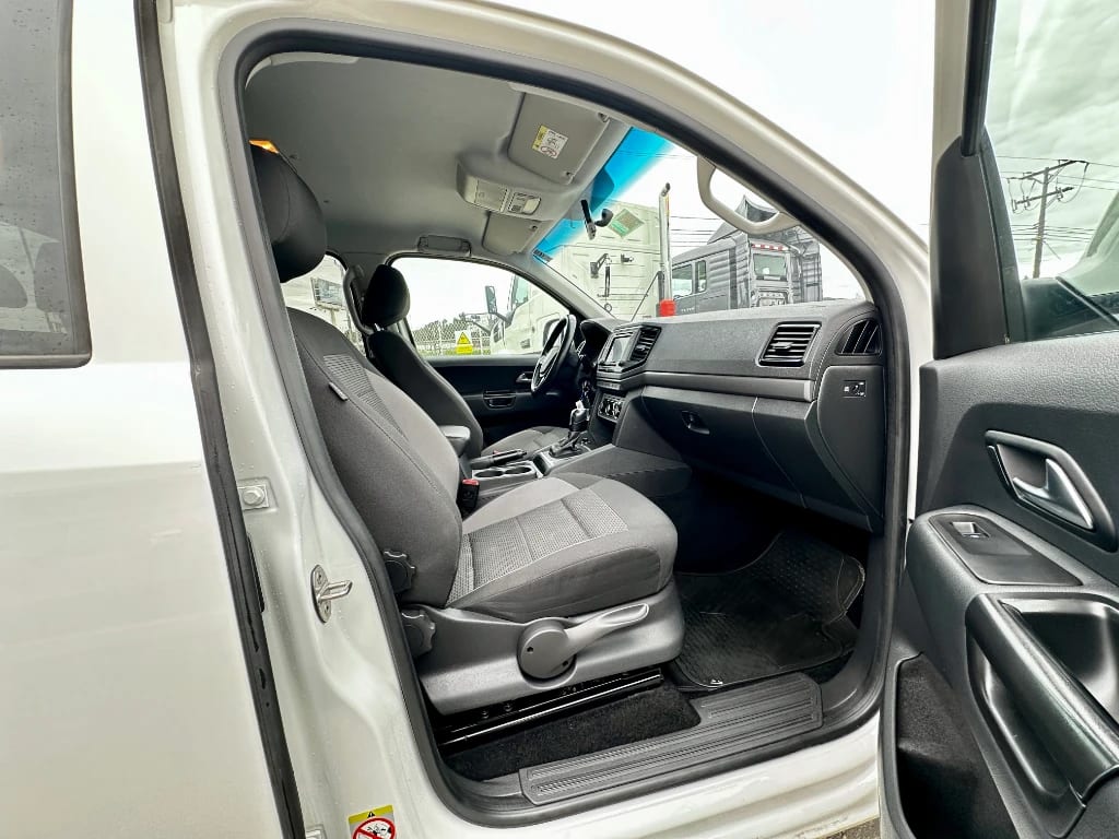Volkswagen Amarok Amarok 4x4 Comfortline D/c 2.0 D At año 2023