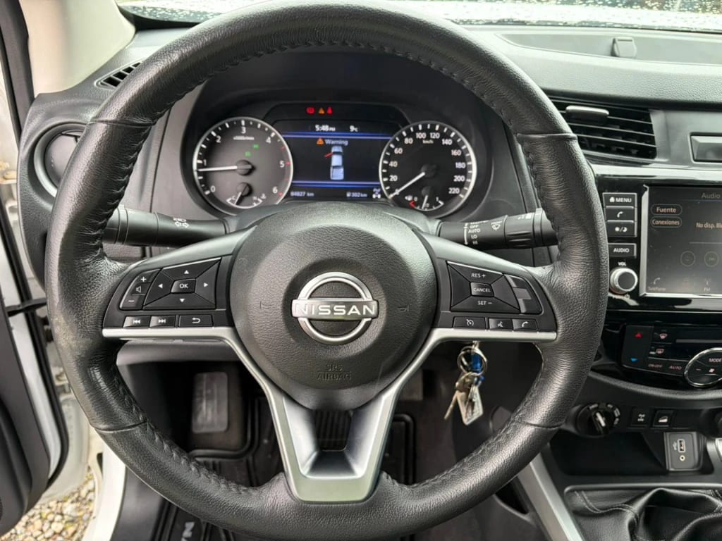 Nissan Navara D Cab Mt Xe 4x4 2.3 año 2023