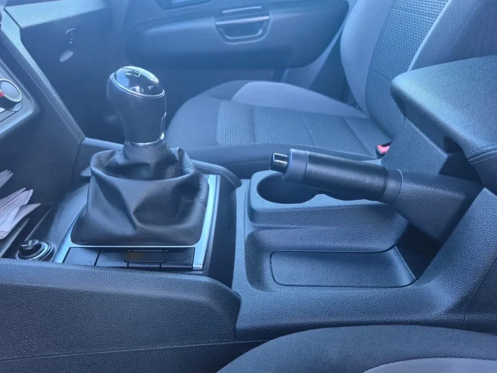 Volkswagen Amarok Dcab Tdi 4x4 Trendline 2.0 año 2023