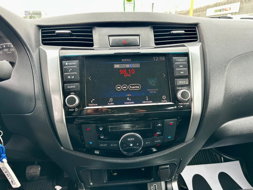 Nissan Navara Navara Dc 4x2 2.3tdi Xe año 2023