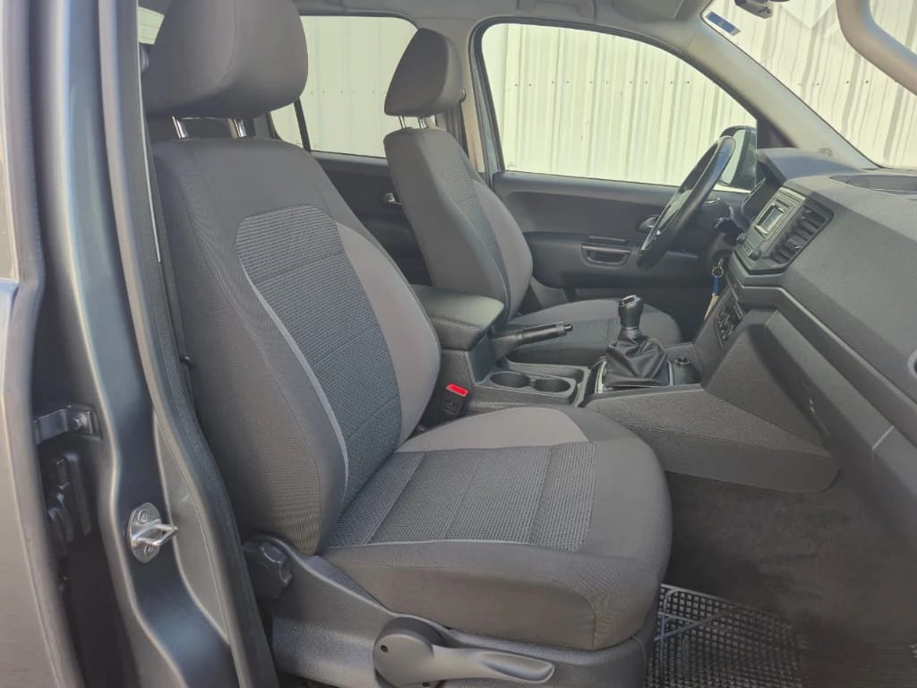 Volkswagen Amarok Dcab Tdi 4x4 Trendline 2.0 año 2023