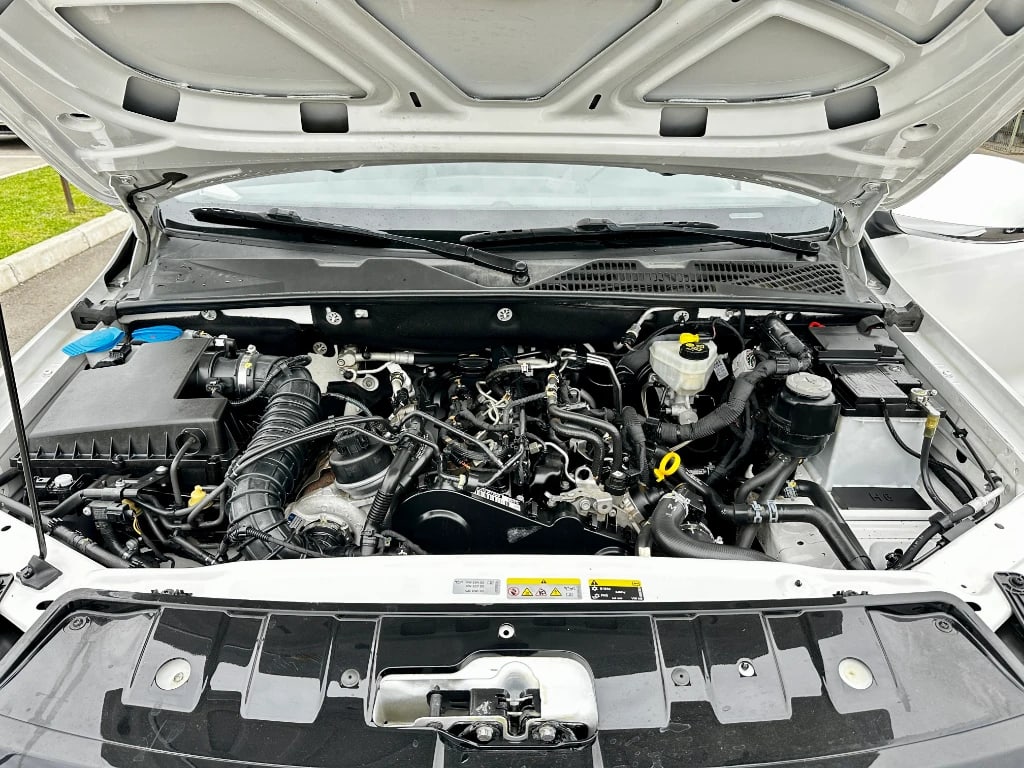 Volkswagen Amarok Amarok 4x4 Comfortline D/c 2.0 D At año 2023