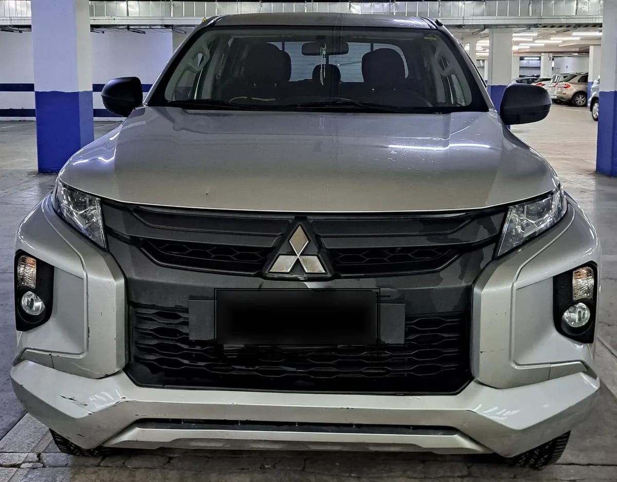 MITSUBISHI L200 2.4 Td Work Cr Wf Mt 4x2 Diesel año 2021