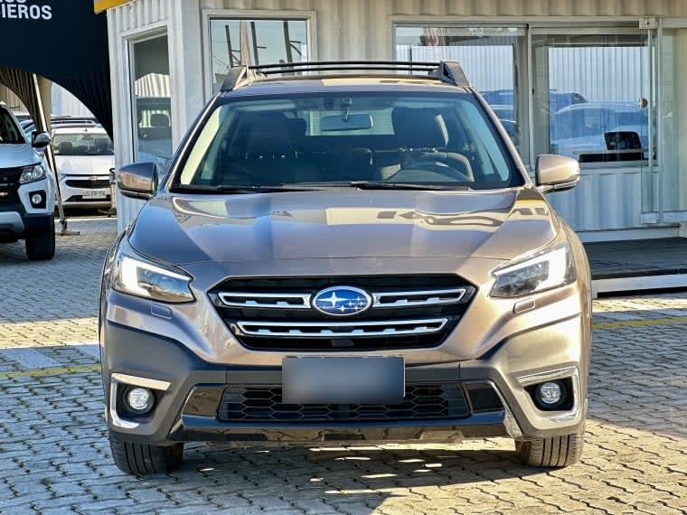Subaru Outback 2.5 Xs At 4x4 año 2023