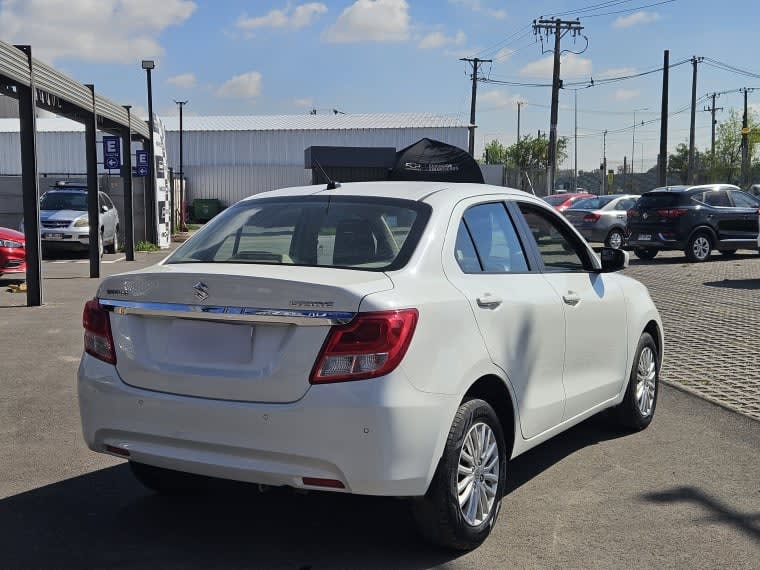 Suzuki Dzire Dzire año 2022