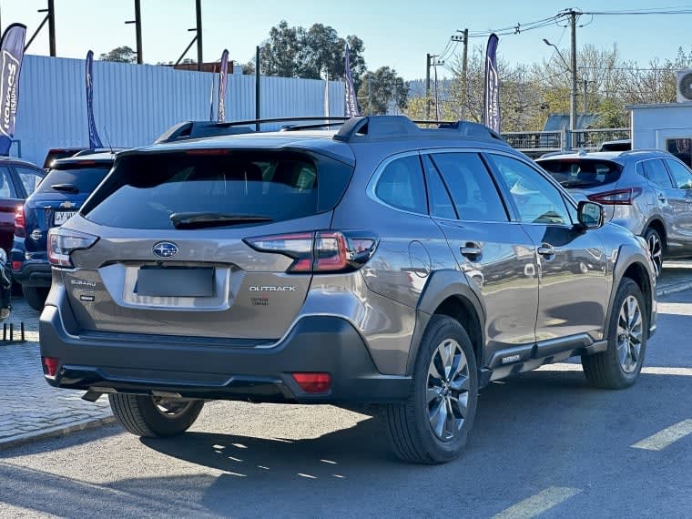 Subaru Outback 2.5 Xs At 4x4 año 2023