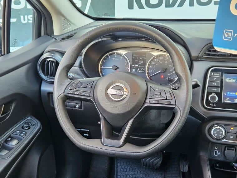 Nissan Versa 1.6 Sense At año 2024