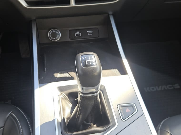 Jetour Dashing Lux Mt 1.5 año 2024