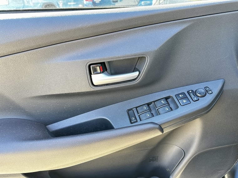 Toyota Yaris 1.5 E Sedan Mt año 2023
