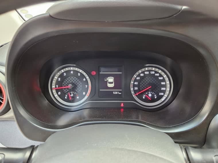 Hyundai Grand I10 Ai3 Sedan 1.2 At Plus Fl año 2026