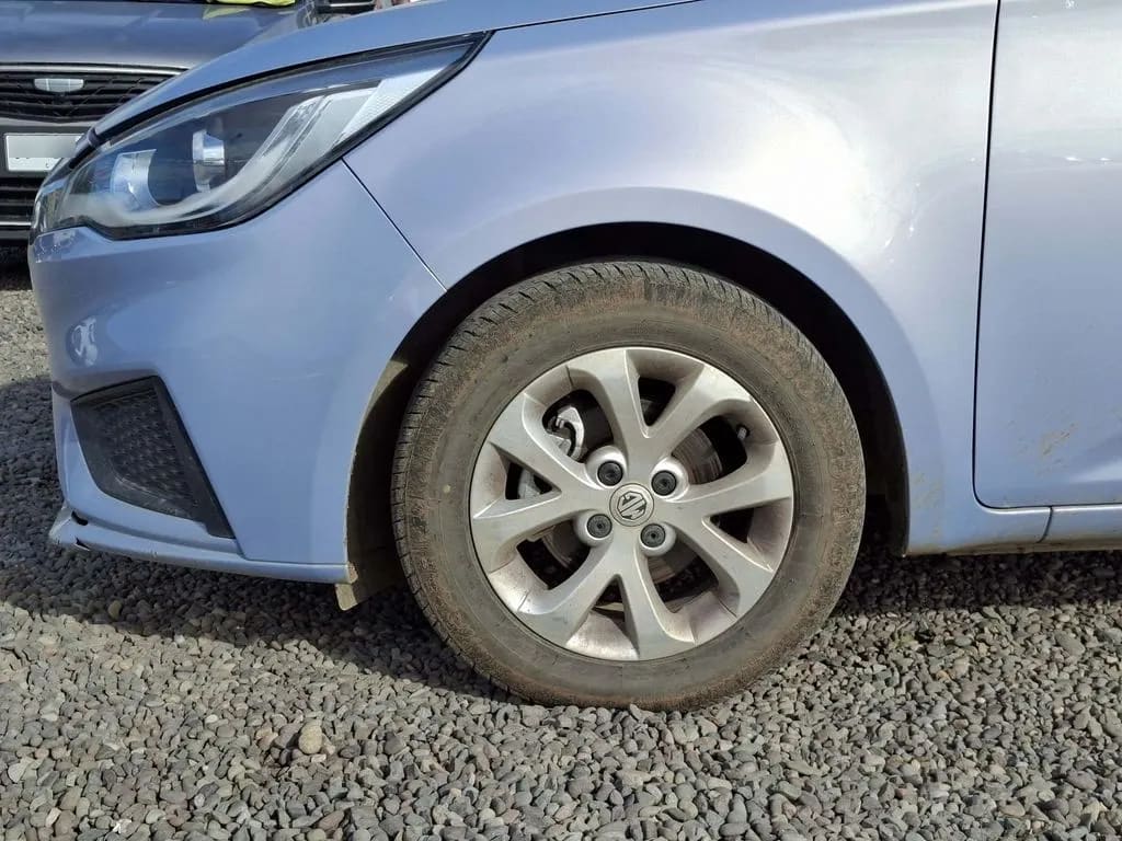 MG 3 1.5 Std 4x2 Hb Mt 5p año 2024