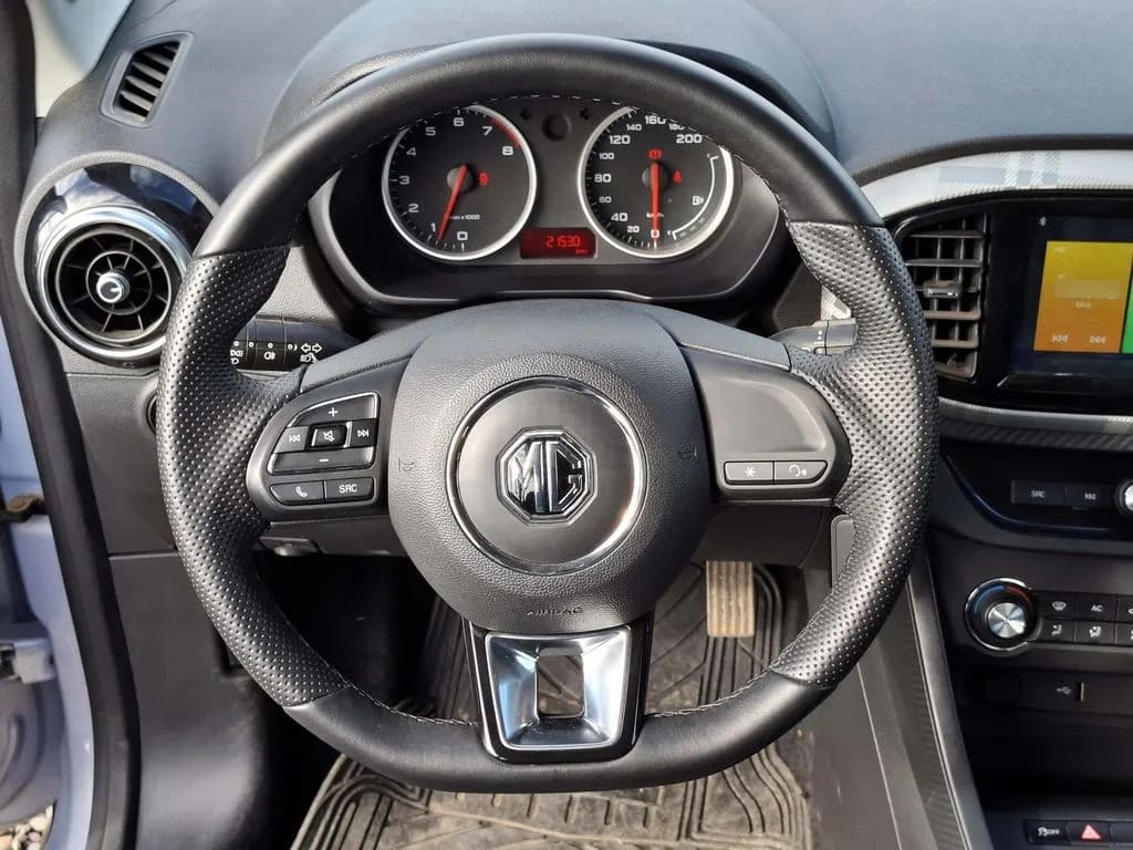 MG 3 1.5 Std 4x2 Hb Mt 5p año 2024