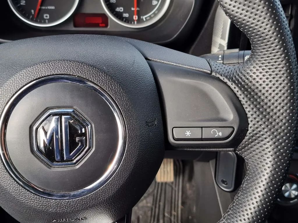 MG 3 1.5 Std 4x2 Hb Mt 5p año 2024
