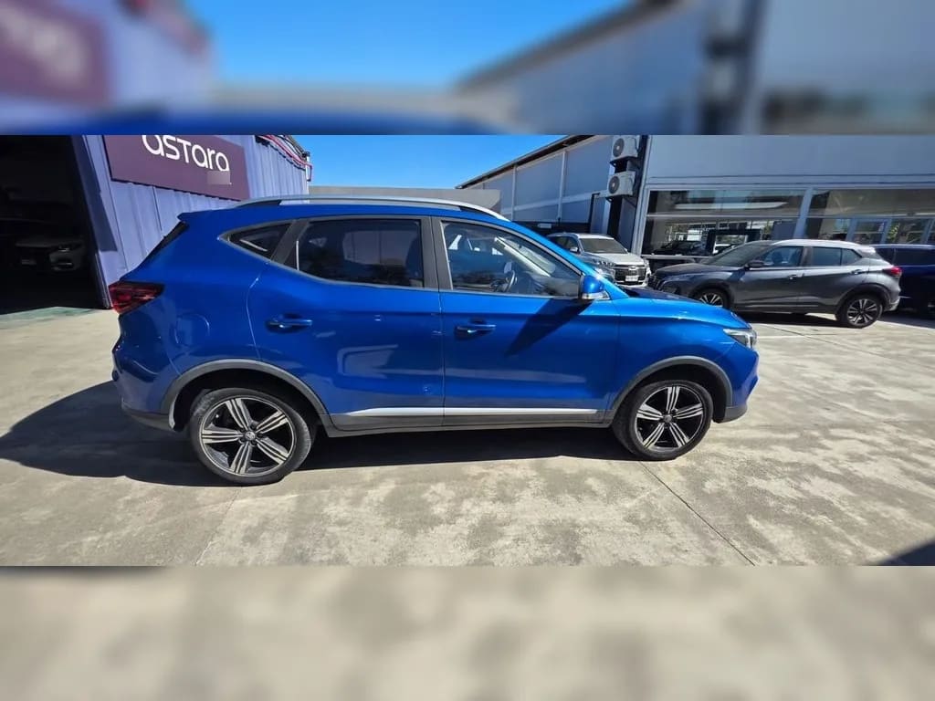 MG Zs 1.5 Std 4x2 At 5p año 2022
