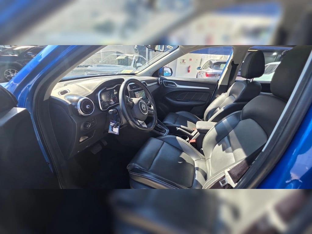 MG Zs 1.5 Std 4x2 At 5p año 2022