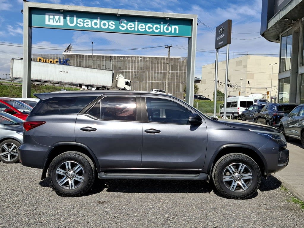 Toyota Fortuner 4x4 Mt 2.8 año 2022