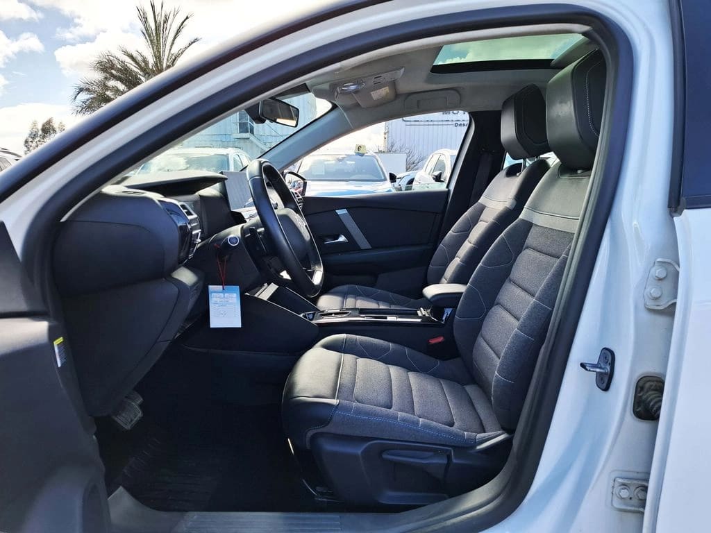 Citroen C4 1.5 Bluehdi Diesel Shine 4x2 130 Ss Eat8 At 5p año 2022