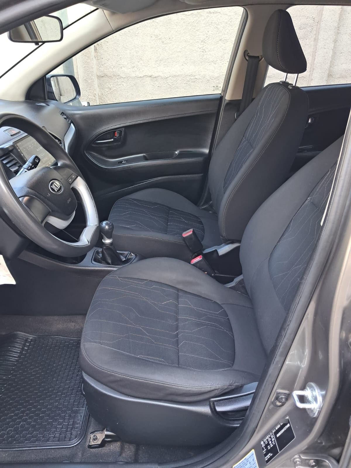 KIA MOTORS MORNING 1.0 Ex Ac Mt año 2016