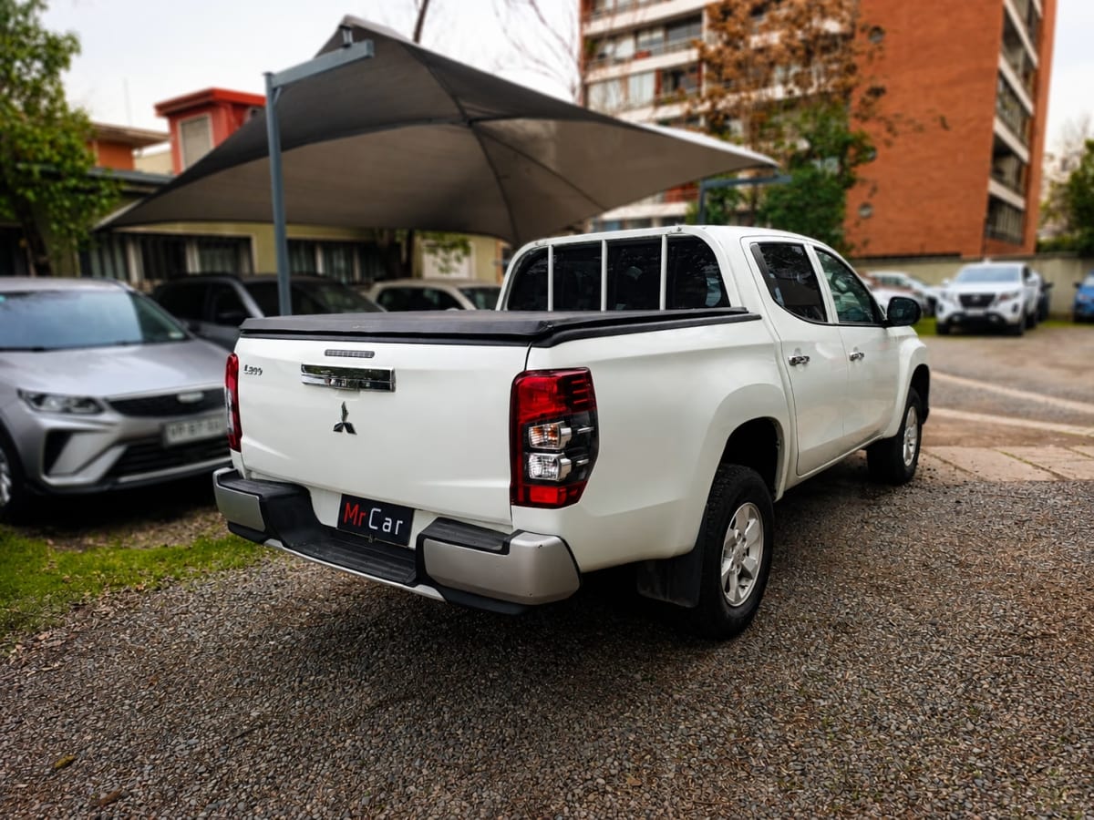 Mitsubishi L200 Katana Cr año 2023