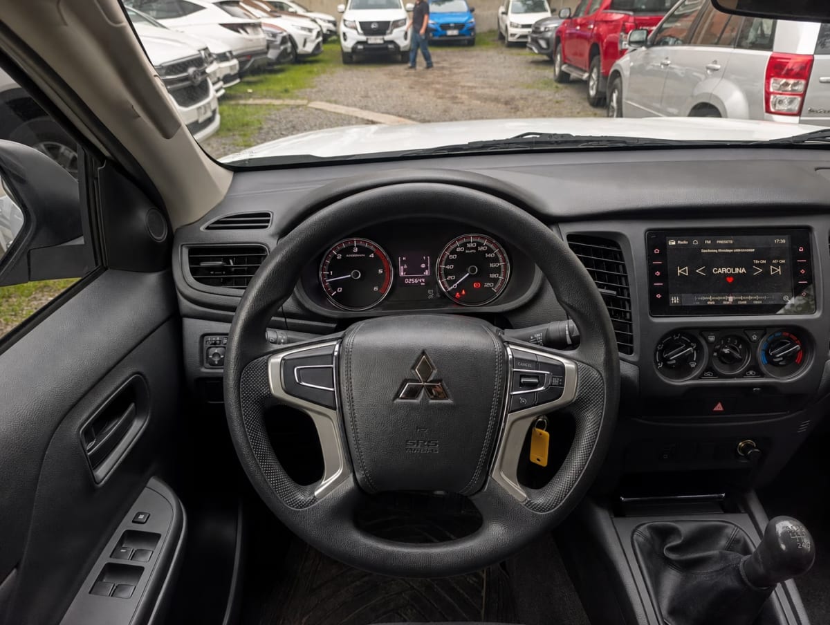 Mitsubishi L200 Katana Cr año 2023