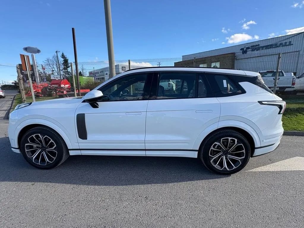 Lynk&Co 09 Halo 09 Awd año 2025