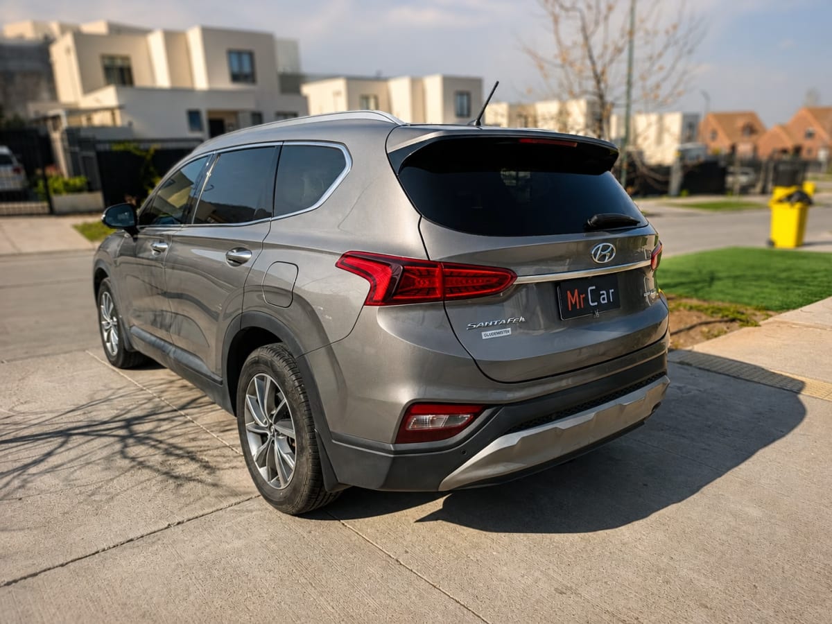 Hyundai Santa Fe Tm Crdi 4wd año 2020