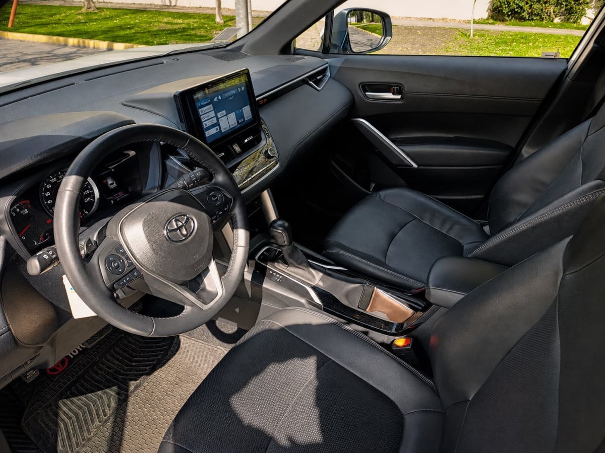 Toyota Corolla Cross Cvt año 2023
