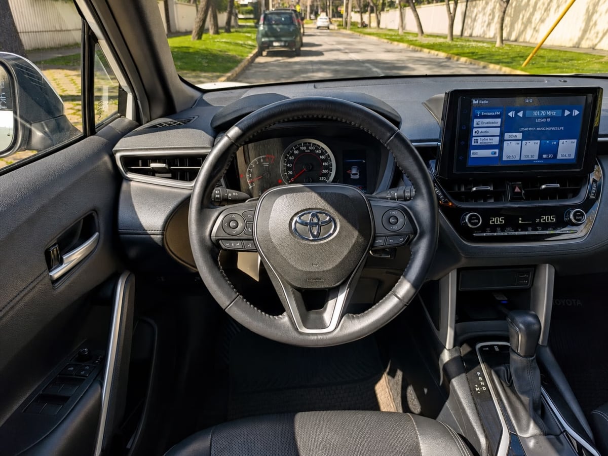 Toyota Corolla Cross Cvt año 2023