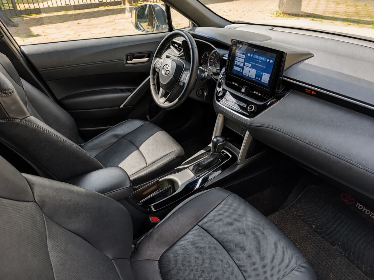 Toyota Corolla Cross Cvt año 2023