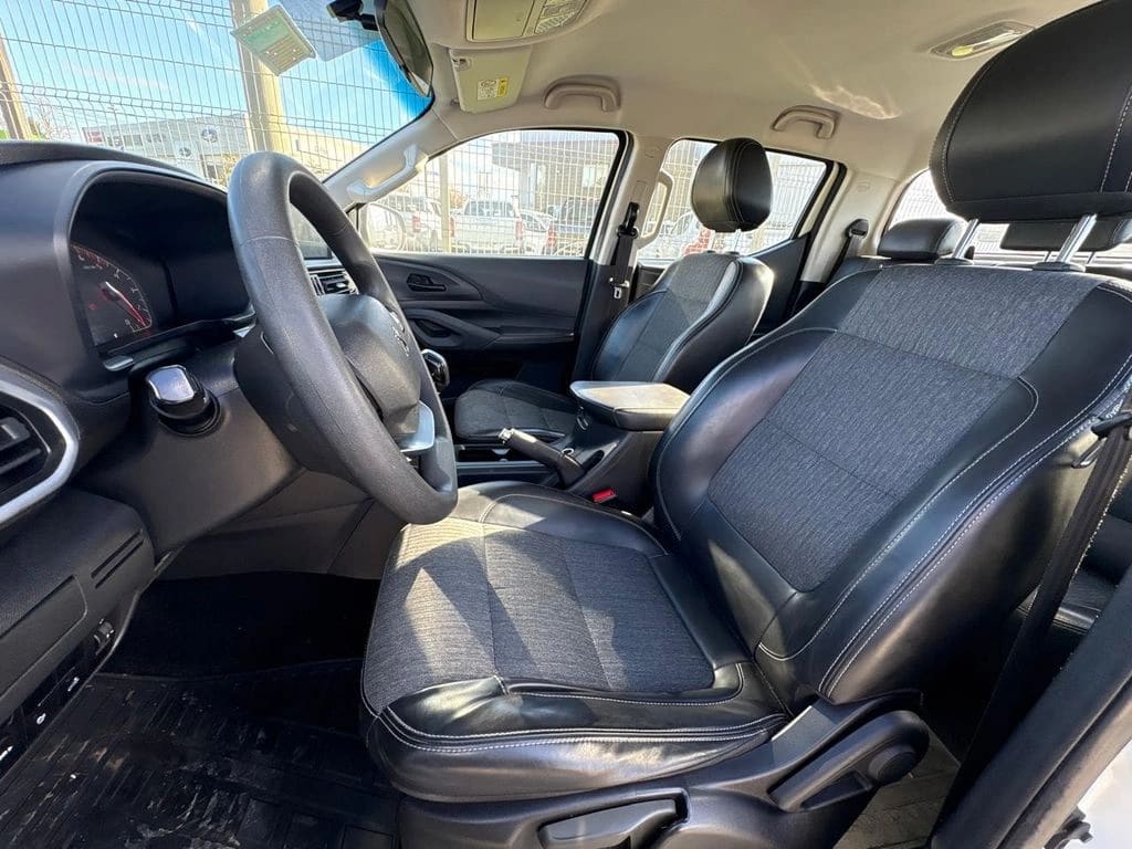 Peugeot Landtrek 1.9 4x2 Mt año 2023