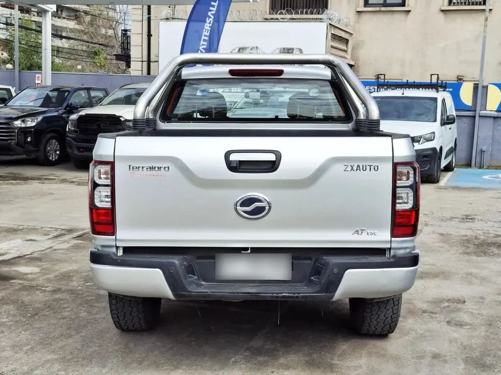 ZX Auto Terralord 2.5 At 4x4 año 2023