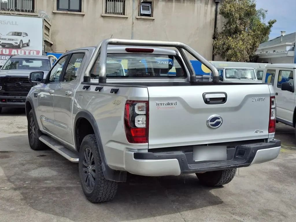 ZX Auto Terralord 2.5 At 4x4 año 2023