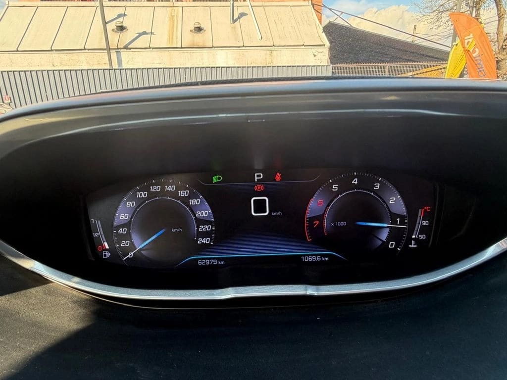 Peugeot 3008 Allure año 2018