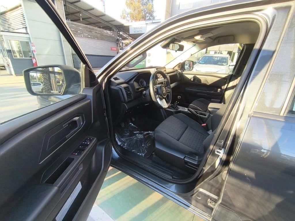 Mitsubishi L200 Katana Xrt 2.5 Mt 4x4 año 2024