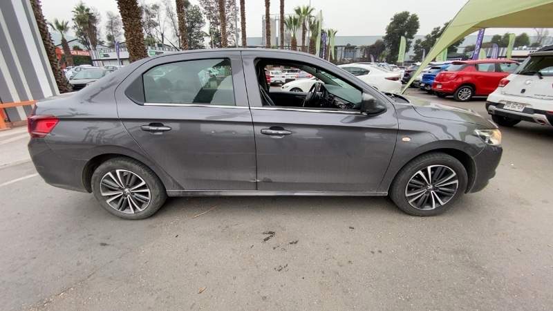 Peugeot 301 1.6 Allure Pack Hdi Diesel 4x2 92hp Mt 4p año 2019