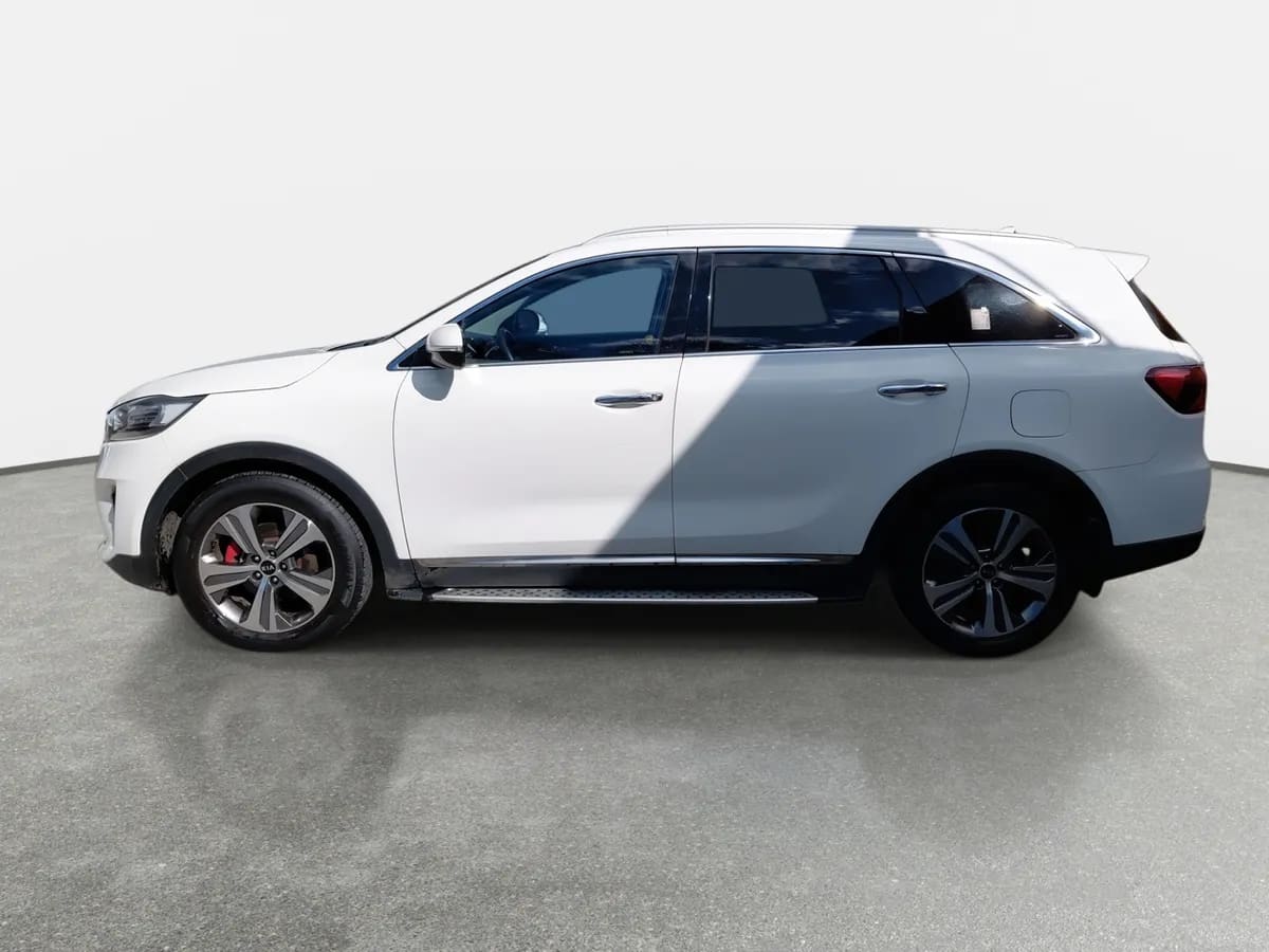 Kia Sorento 2.4 Gtl 2wd Special Pack At6 5p año 2020