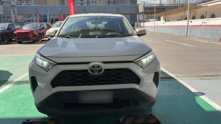 Toyota Rav 4 2.0 Le 4x2 Cvt At 5p año 2022