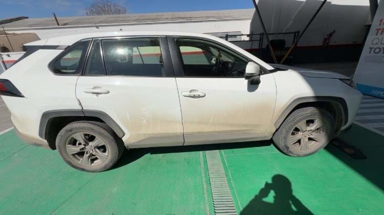 Toyota Rav 4 2.0 Le 4x2 Cvt At 5p año 2022
