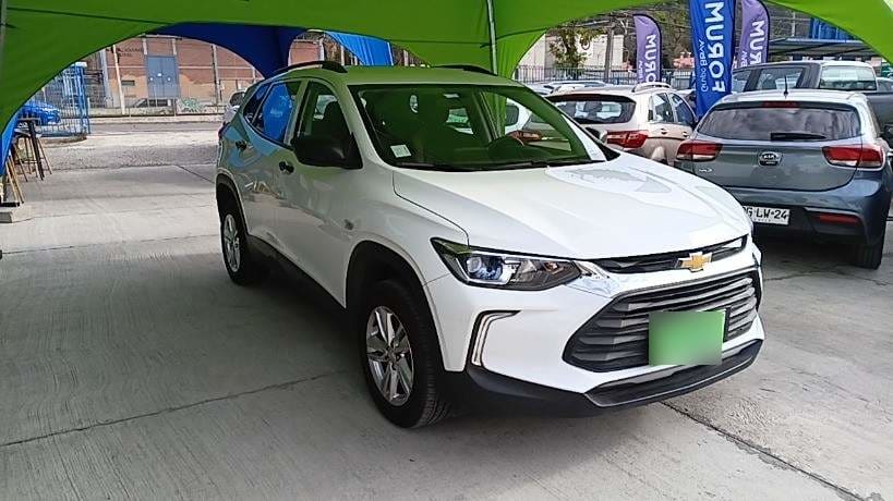 Chevrolet Tracker 1.2t Ls Fwd Mt 5p año 2023